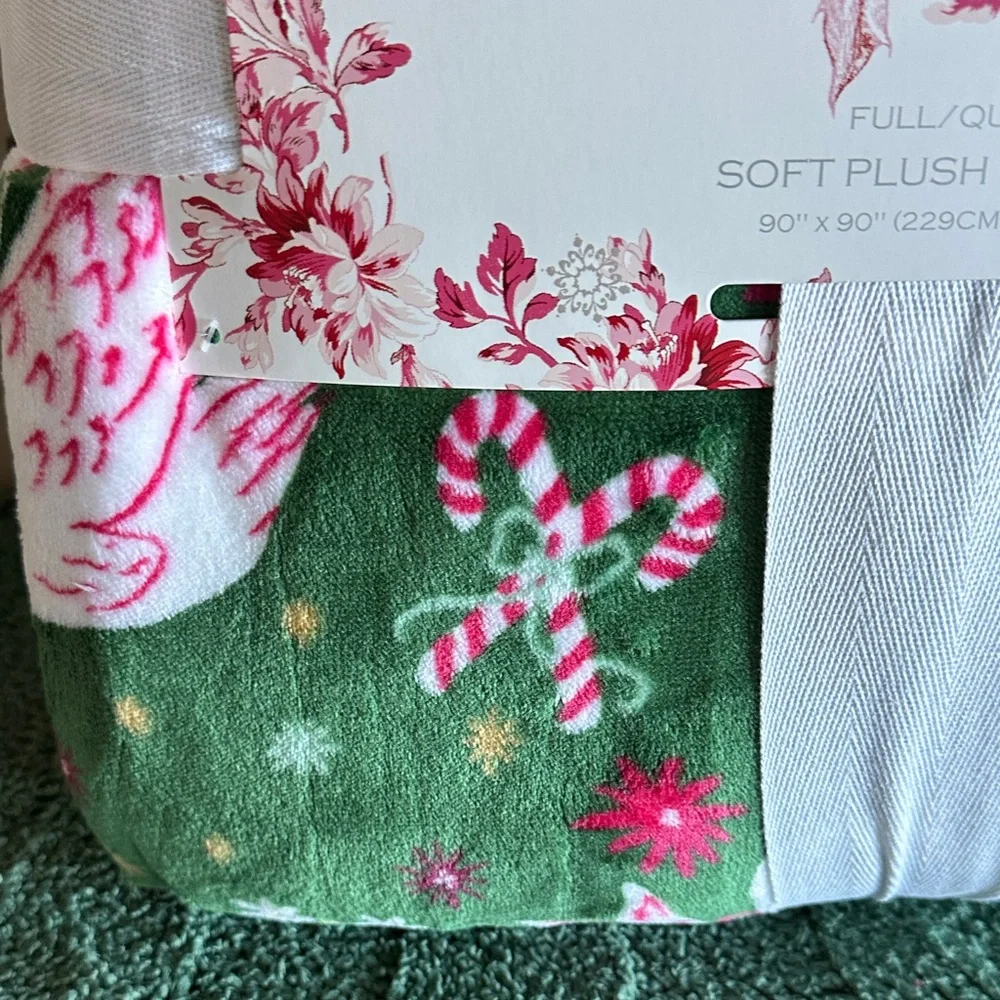 Shabby Chic Holiday Christmas Blanket Swan 🦢 Candy Cane Queen NEW!